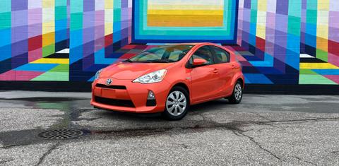 Toyota Prius c 2013