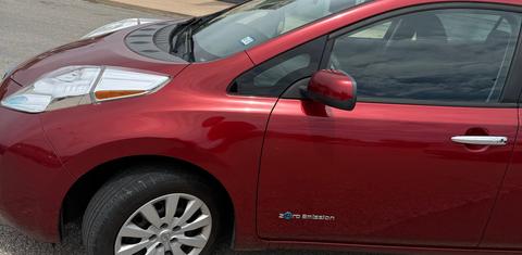 Nissan LEAF 2015
