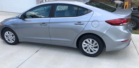 Hyundai Elantra 2017