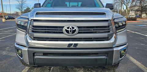 Toyota Tundra 2015