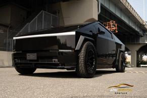 Tesla Cybertruck 2024 in Jamaica