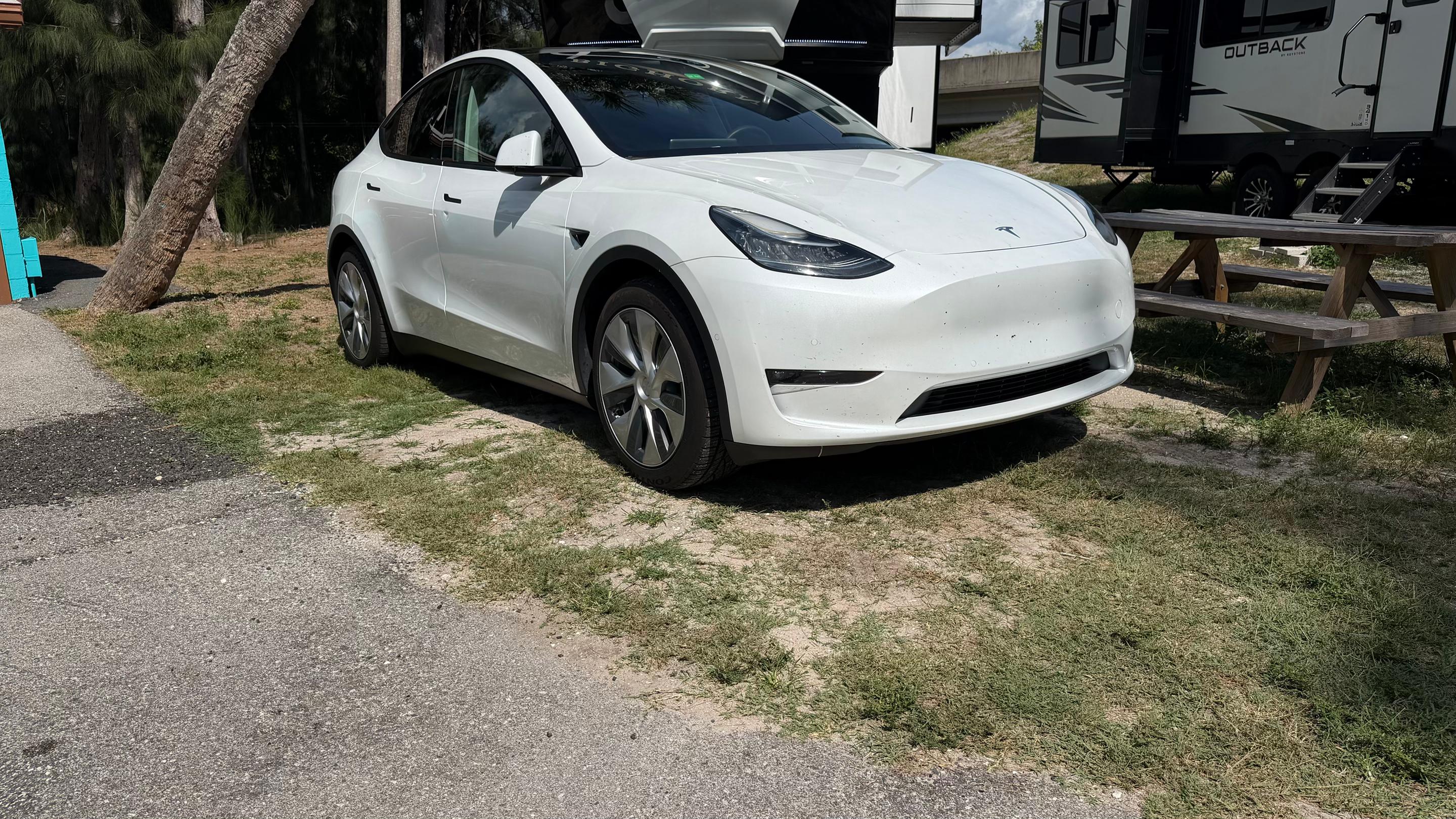 Tesla Model Y 2022 in 