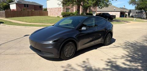 Tesla Model Y 2026