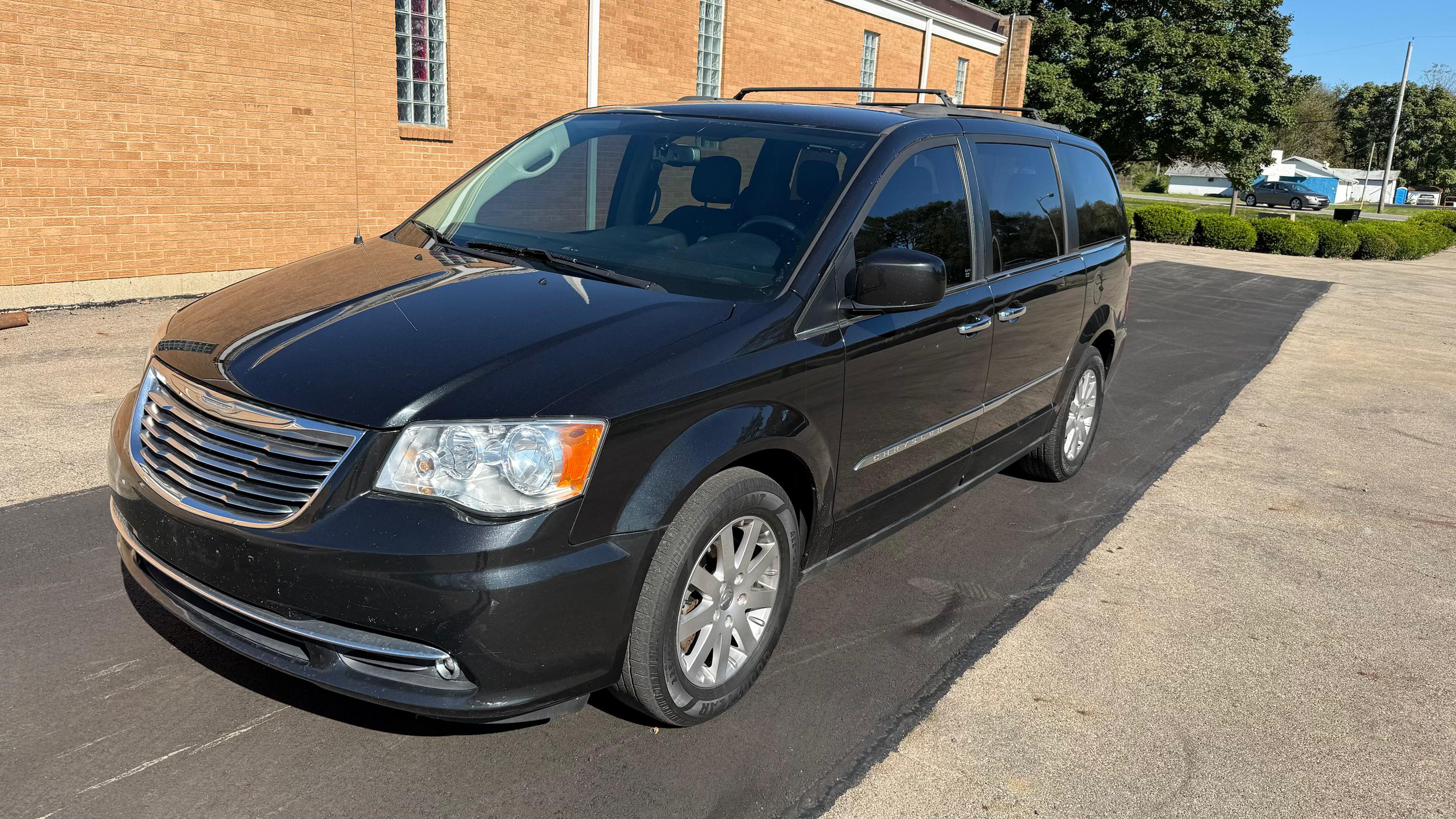 Chrysler Town & Country 2015 in Dayton, OH