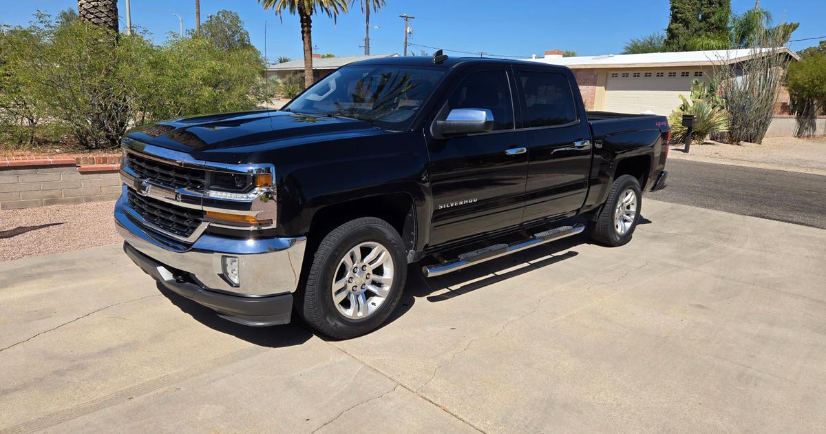 Chevrolet Silverado 1500 2018 rental in Tucson, AZ by Matt B. Turo
