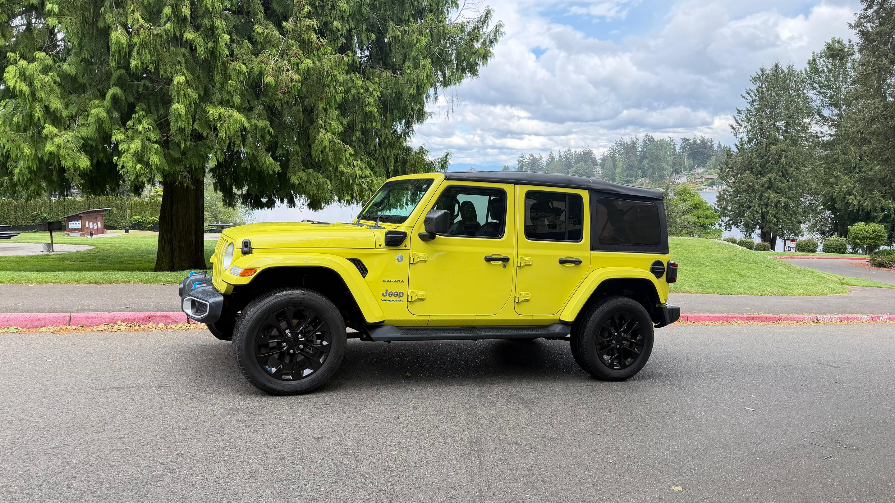 Jeep Wrangler 4xe 2022 in SeaTac, WA