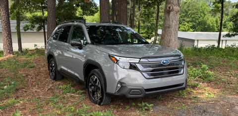 Subaru Forester 2025