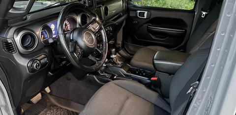 Jeep Gladiator 2021