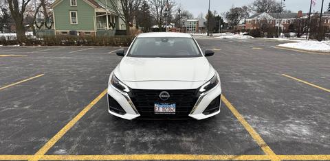Nissan Altima 2025