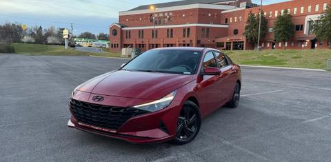 Hyundai Elantra 2023