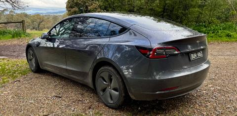 Tesla MODEL 3 2022
