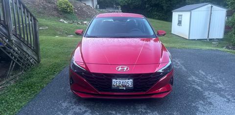 Hyundai Elantra 2023