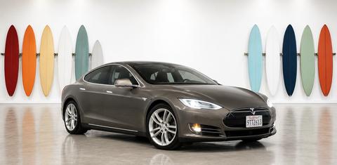 Tesla Model S 2015