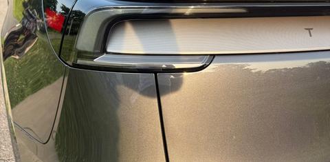 Tesla Model Y 2026