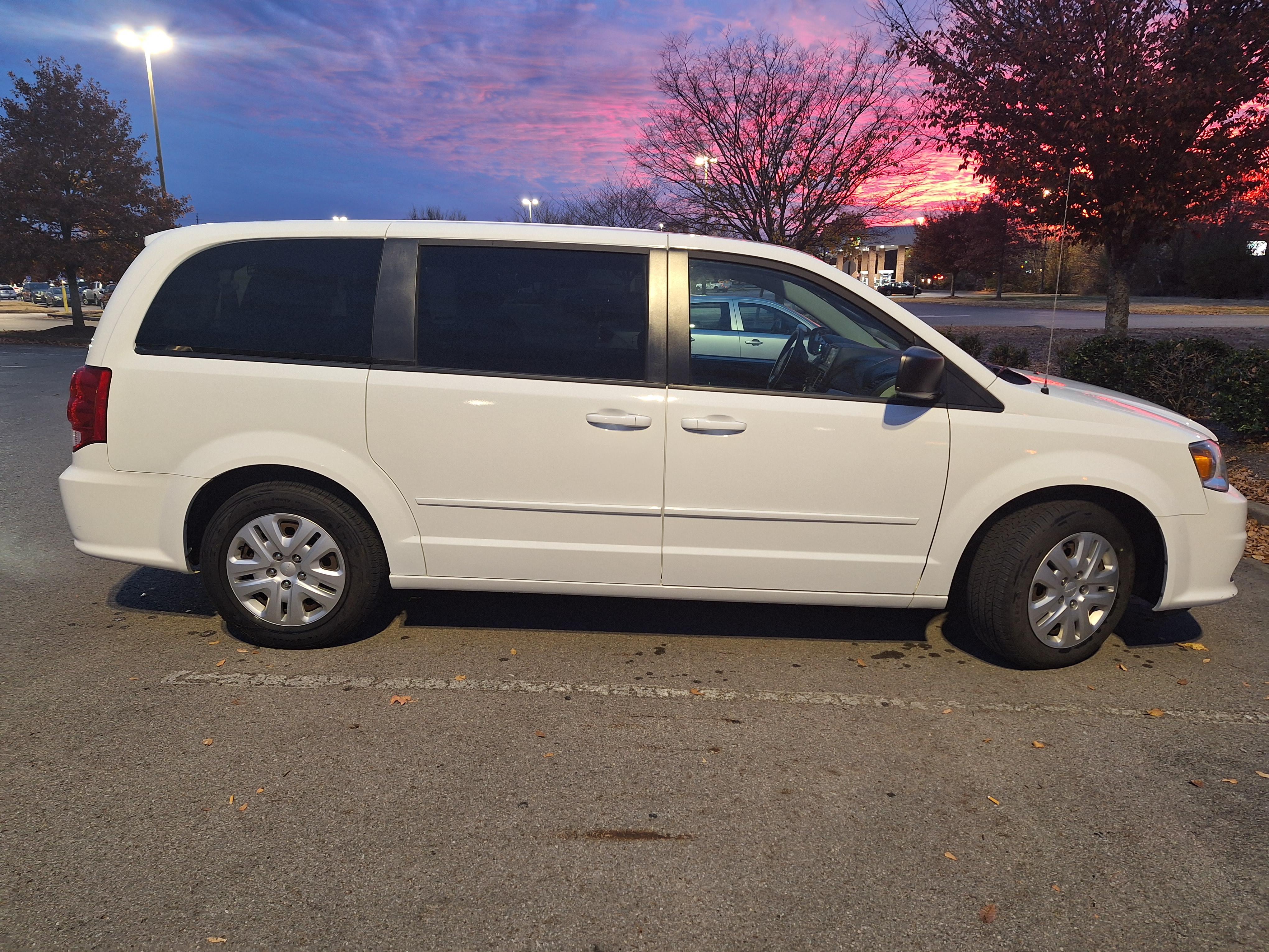 Dodge Grand Caravan 2017 in Nashville, TN