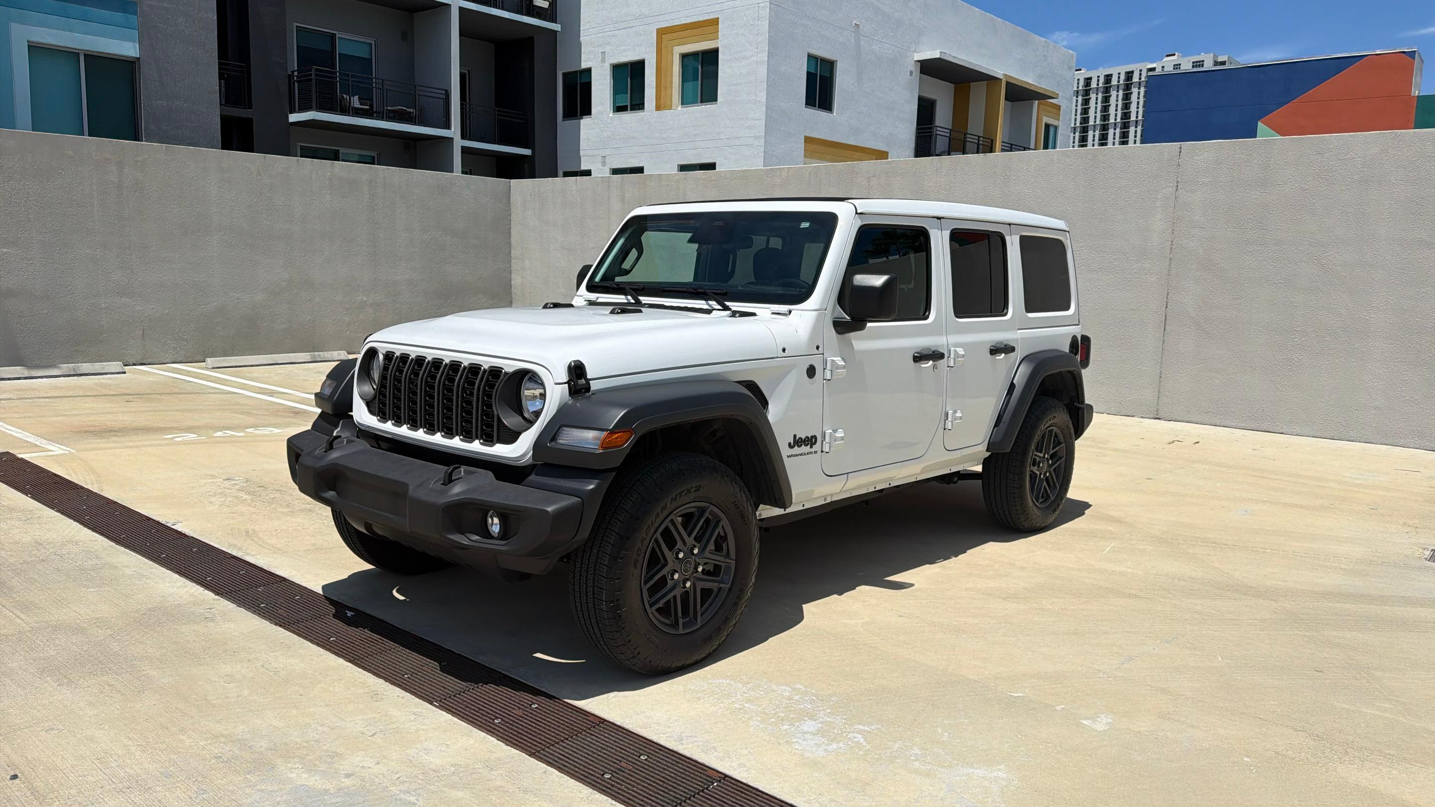 Jeep Wrangler 2025 in Miami, FL