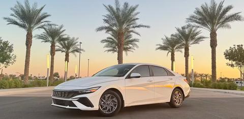 Hyundai Elantra 2025