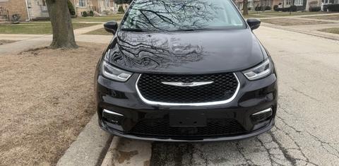 Chrysler Pacifica 2023