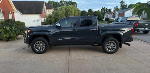 Toyota Tacoma 2025