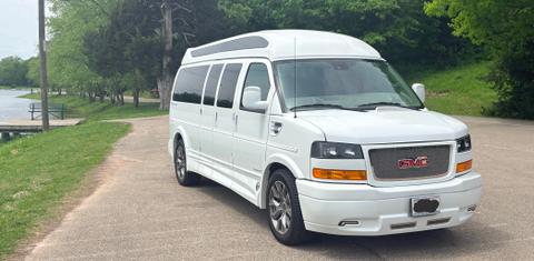 GMC Savana Cargo 2025