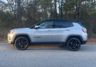 Jeep Compass car