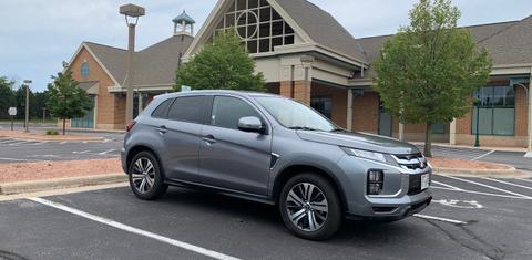 Mitsubishi Outlander Sport 2020