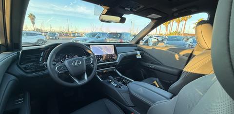Lexus TX 2026