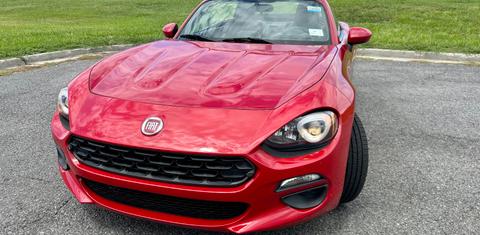 FIAT 124 Spider 2017