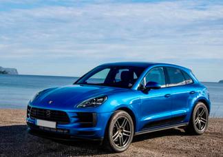 Porsche Macan car