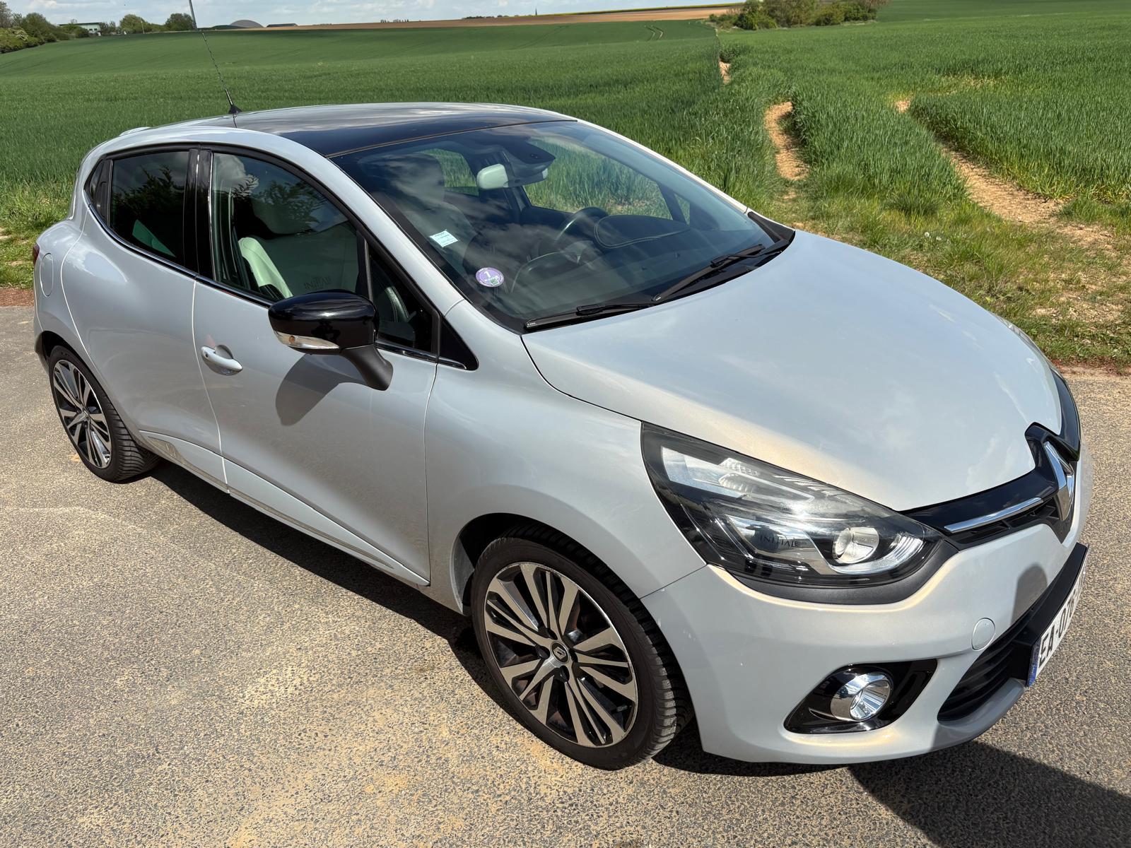 Renault CLIO IV 2016 à Othis