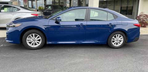 Toyota Camry Hybrid 2025