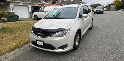 Chrysler Pacifica 2017