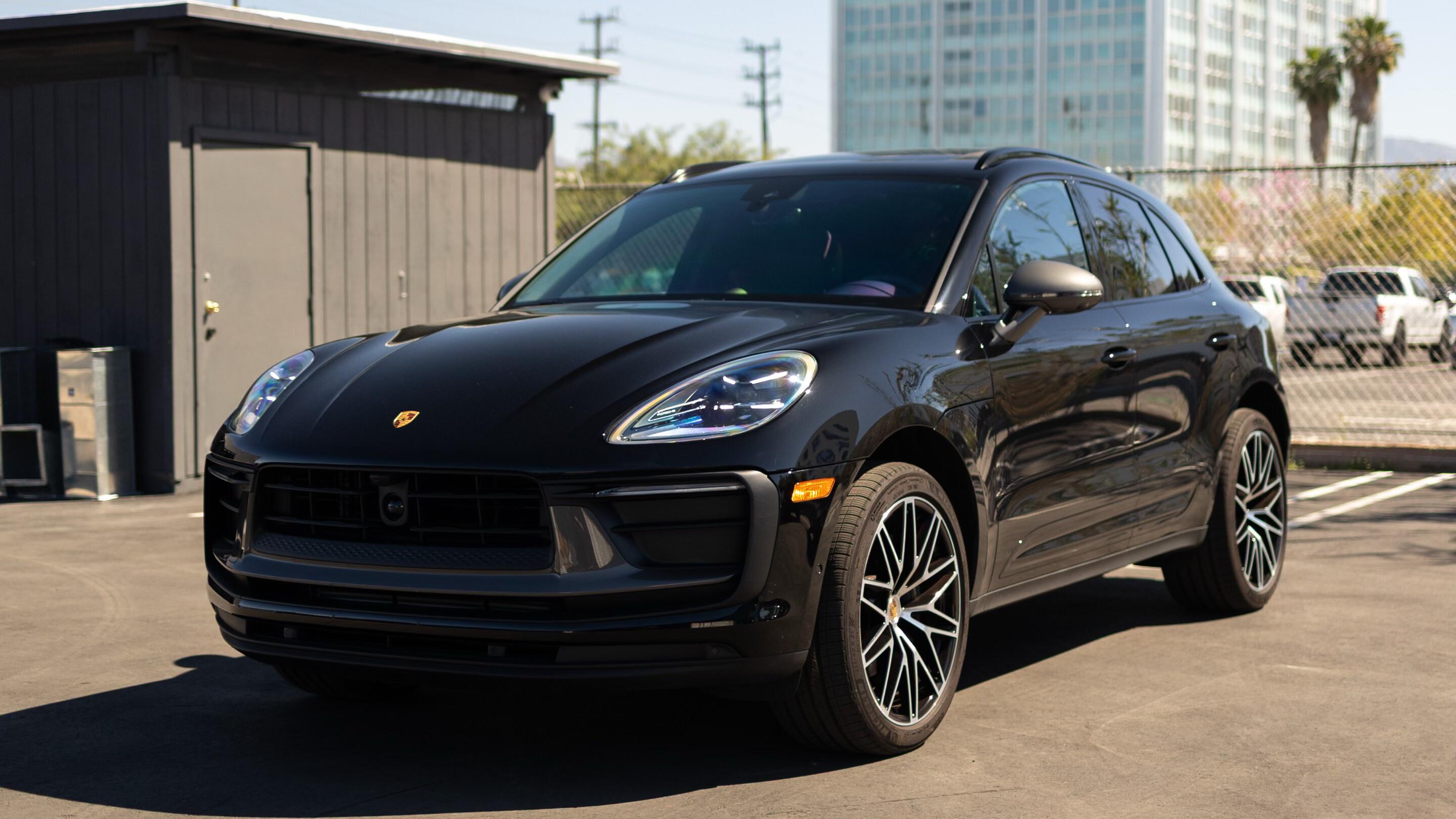 Porsche Macan 2025 in Burbank, CA