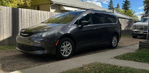 Chrysler Pacifica 2017