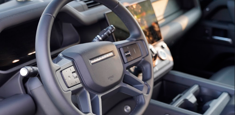 Land Rover Defender 2026