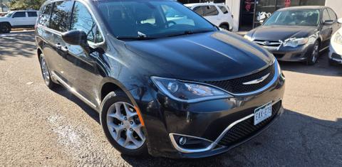 Chrysler Pacifica 2017