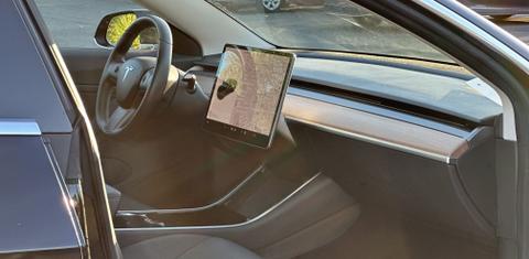 Tesla Model 3 2018