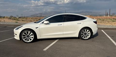 Tesla Model 3 2020
