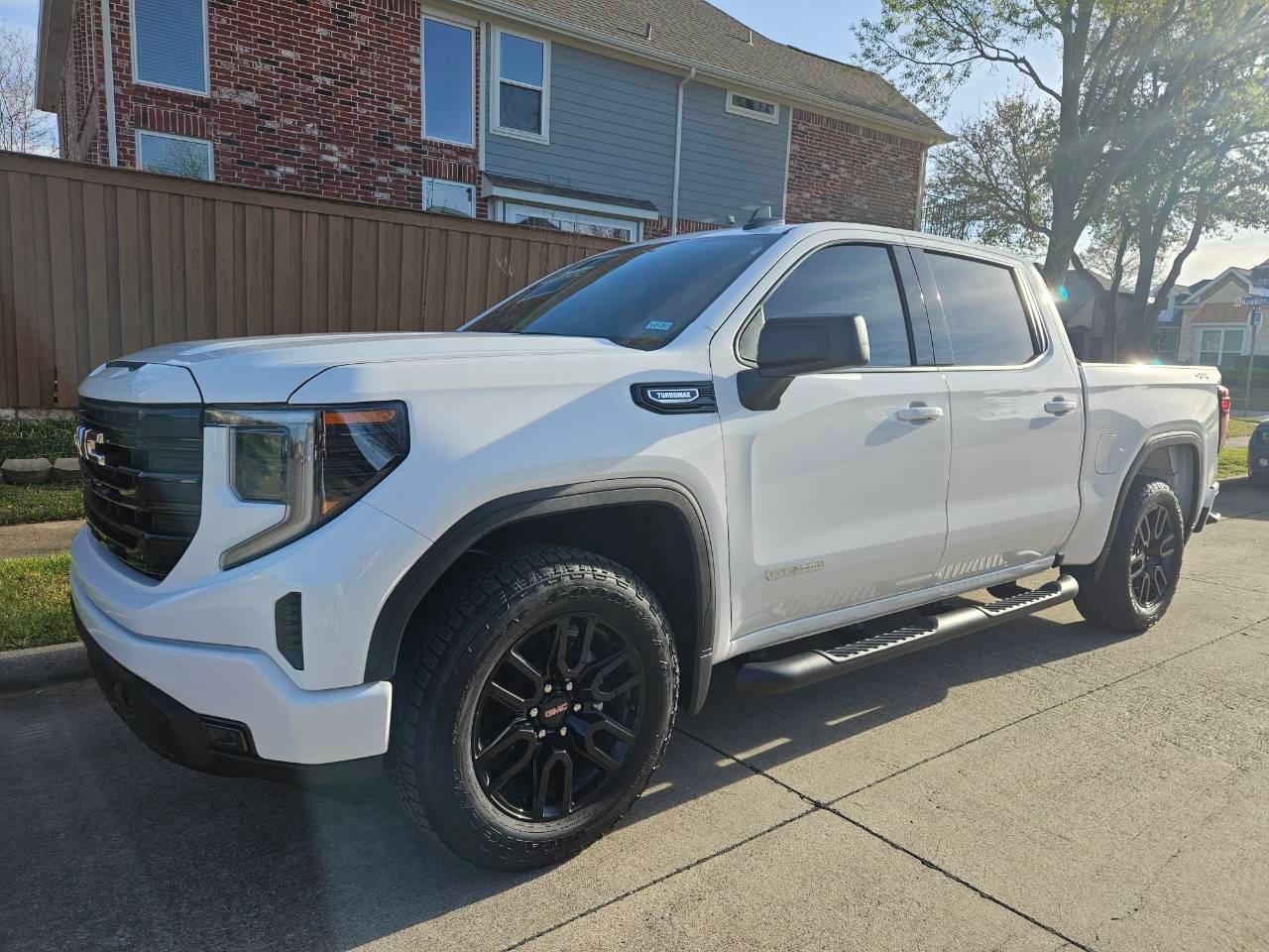 GMC Sierra 1500 2026 in 