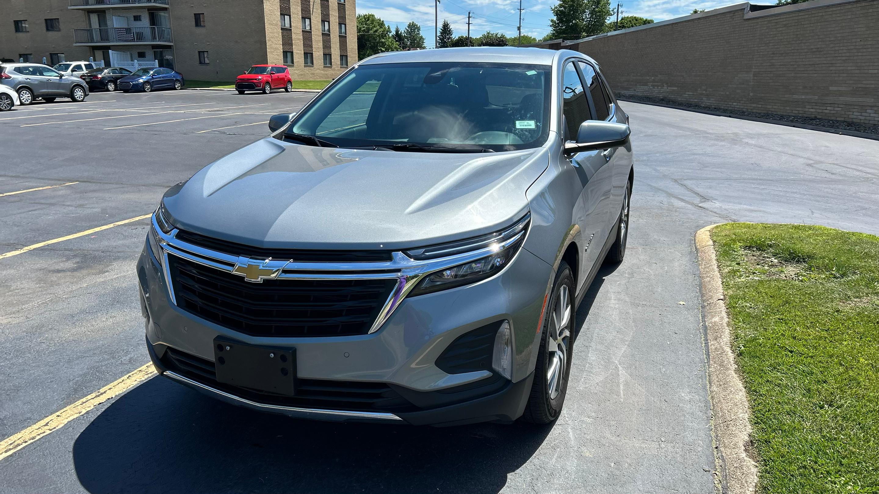 Chevrolet Equinox 2023 in Brooklyn, OH
