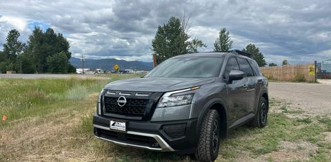 Nissan Pathfinder 2025