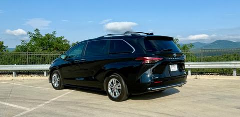 Toyota Sienna 2023