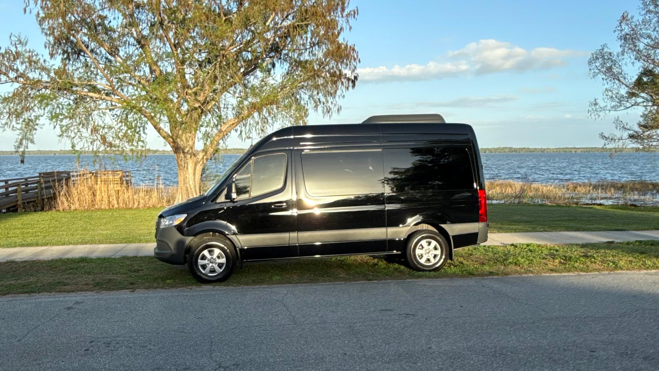 Mercedes-Benz Sprinter 2025 in Howey-in-the-Hills, FL