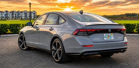 Honda Accord Hybrid 2026