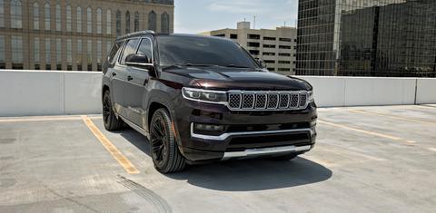Jeep Grand Wagoneer 2023