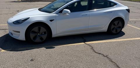 Tesla Model 3 2020