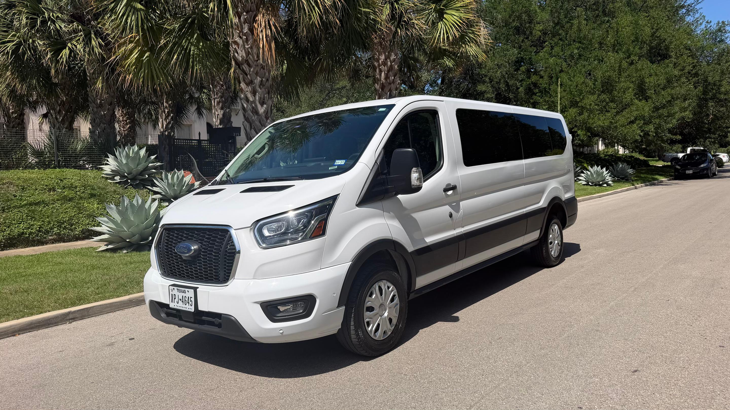 Ford Transit 2023 in San Antonio, TX