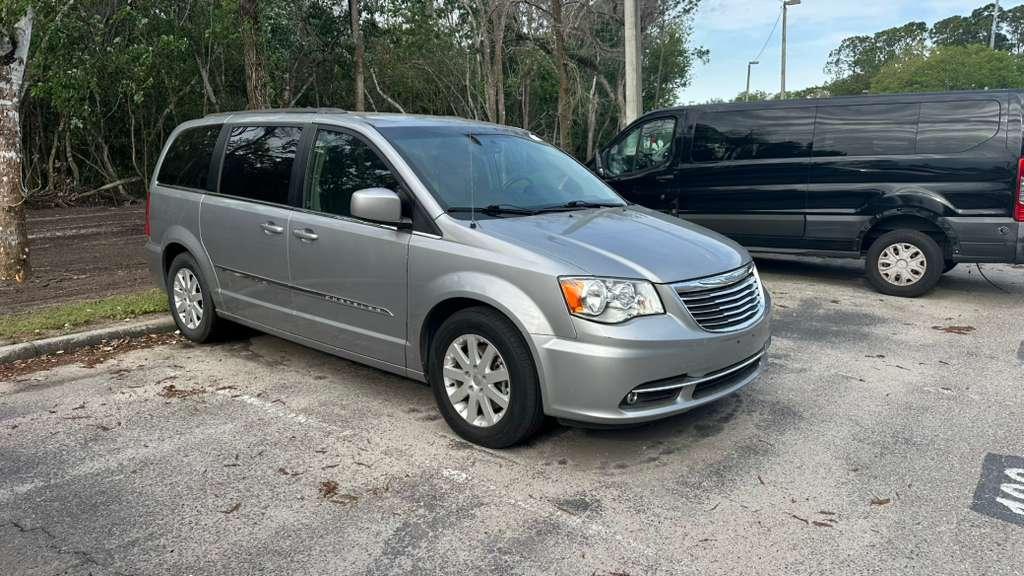 Chrysler Town & Country 2014 in 