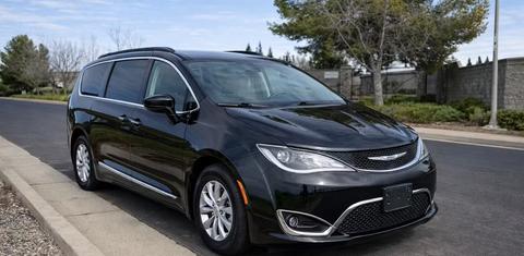 Chrysler Pacifica 2018