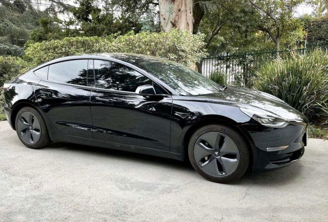 Tesla Model 3 2022 in 